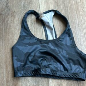 Beyond Yoga camo bra